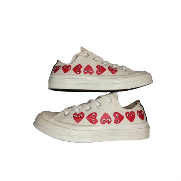 Comme Des Garcons Play X Chucks Low Woman's - Picture 1 of 6